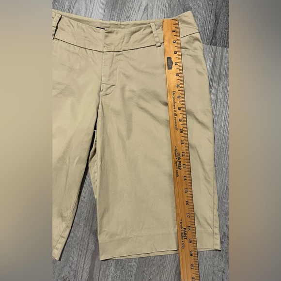 Mossimo Stretch Khaki/Tan Bermuda Shorts - Size Women’s 6 - Picture 3 of 11